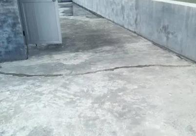 肃北楼顶漏水维修公司分享下如何解决卫生间隐蔽部位漏水的问题?